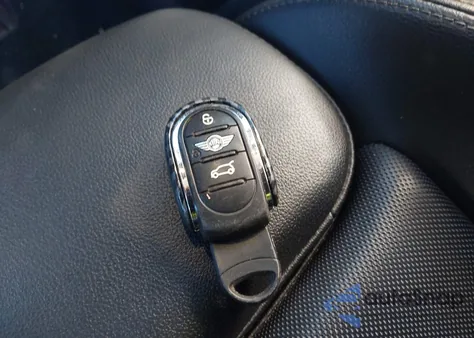 2015 Mini Hardtop Cooper S z USA, uszkodzony, nr VIN WMWXP7C57FT740837